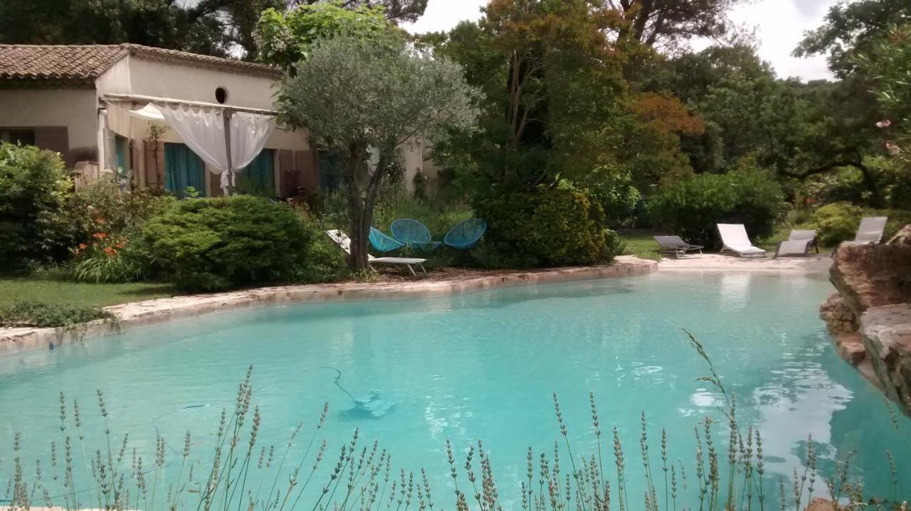 La Bousquatiere Bed and Breakfast Piolenc Exteriör bild