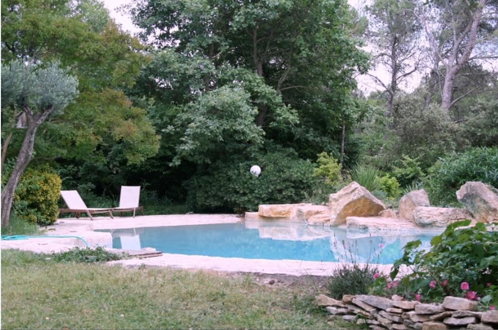 La Bousquatiere Bed and Breakfast Piolenc Exteriör bild